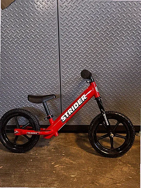 Strider 12 Classic Balance Bike New No Box Never Been Used