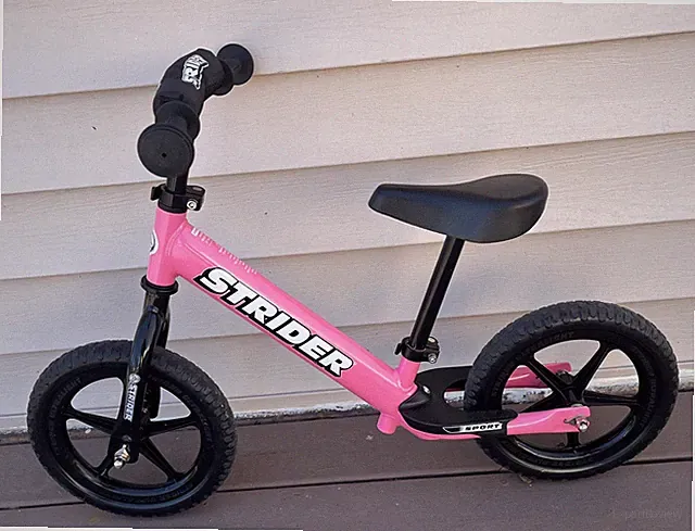Strider 12 Sport Balance Bike - Pink