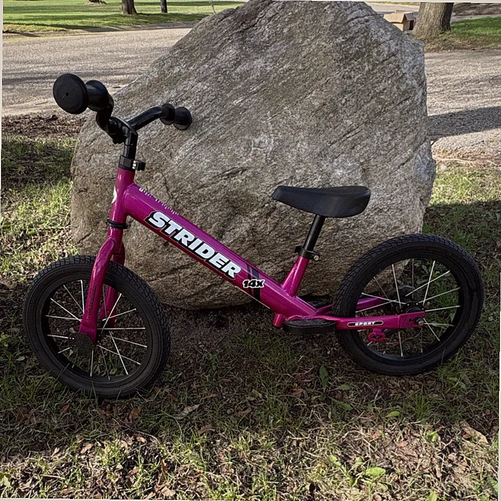 Strider 14x Balance Bike Pink 14in Adjustable Seat Lightweight BMX Bar 2019.