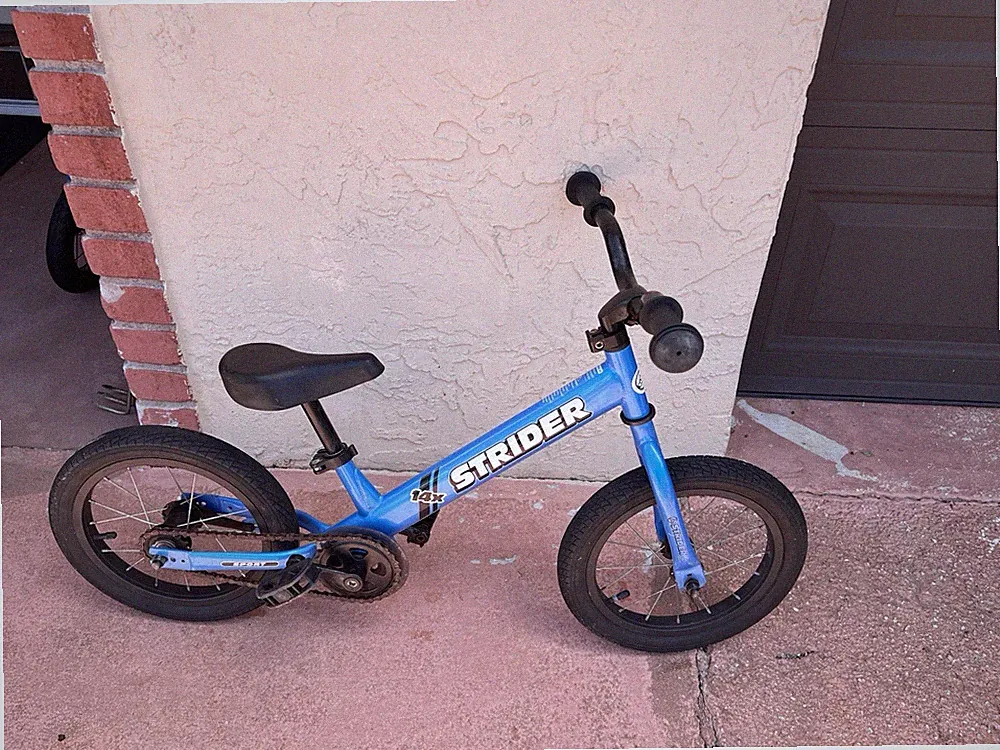 Strider 14X Blue Balance Bike With Pedal Kit